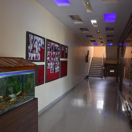 Hotel Saraswati Inn Aurangabad  Bagian luar foto