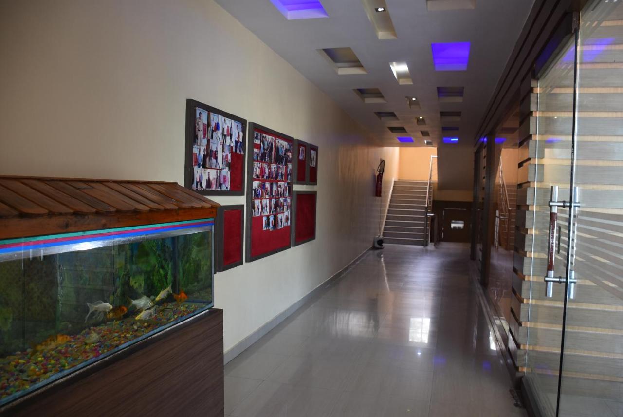 Hotel Saraswati Inn Aurangabad  Bagian luar foto